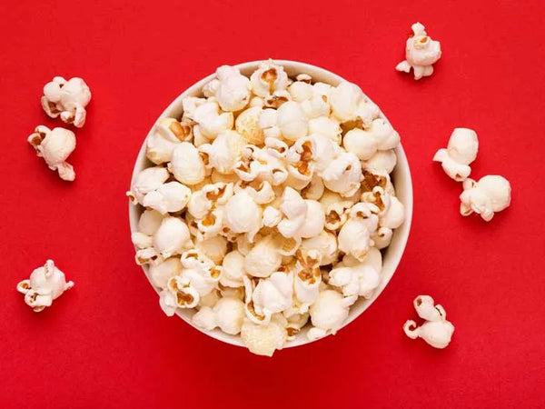 HOW MANY CALORIES IS IN POPCORN?